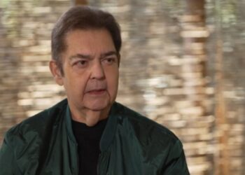 Faustão passa por retirada de sonda gástrica e segue internado para exames de rotina em SP